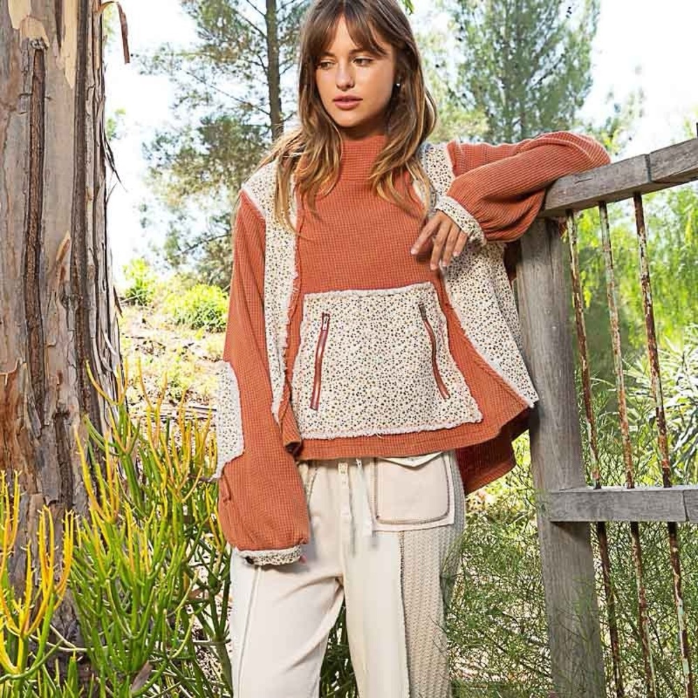 POL Floral Print Front Kangaroo Pocket Thermal Hoodie in Dried Tomato